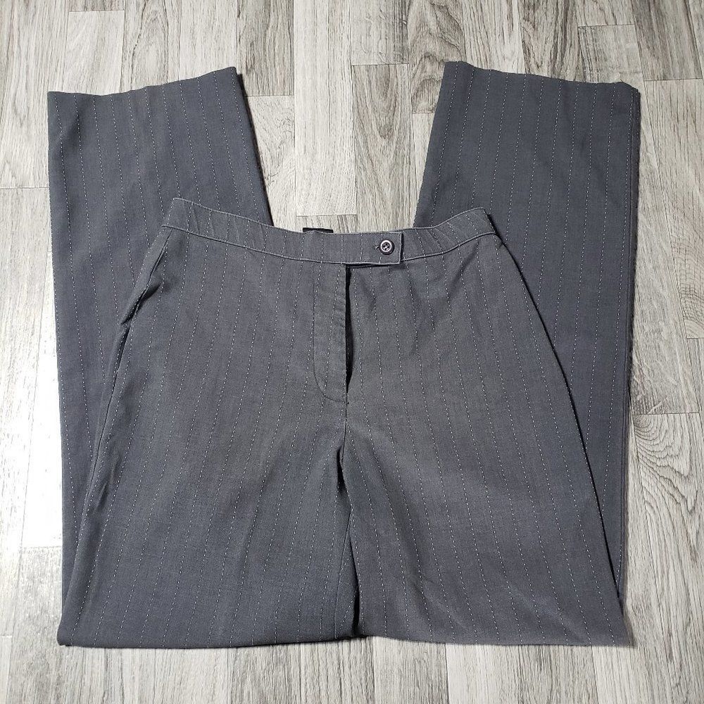 (3/$27) Haggar Pin Stripe Grey Dress Pants Size 6 - Picture 3 of 7